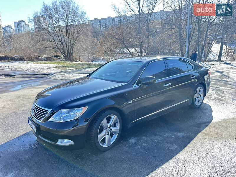 Седан Lexus LS 2008 в Києві фото 23 Седан Lexus LS 2008 в Києві