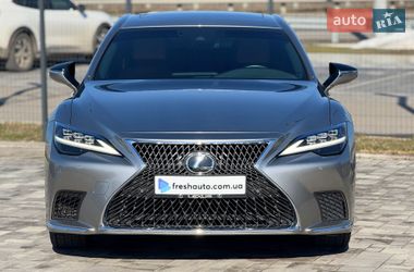 Седан Lexus LS 2022 в Ровно