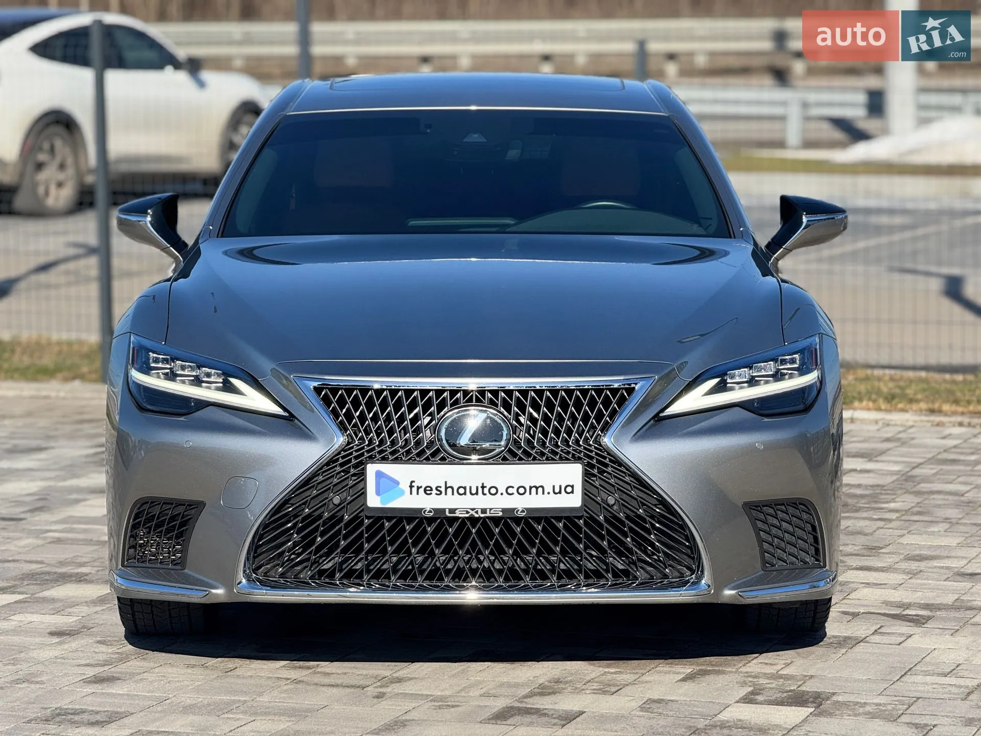 2022 Lexus LS - мініатюра 2