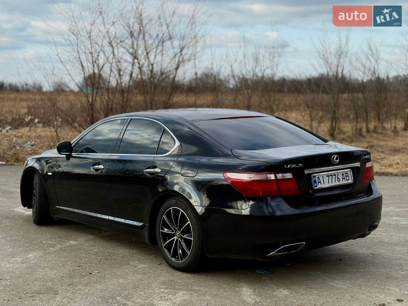 Седан Lexus LS 2008 в Києві