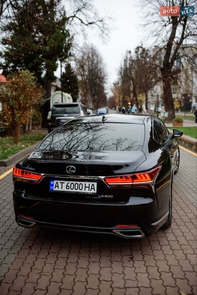 Седан Lexus LS 2018 в Ивано-Франковске