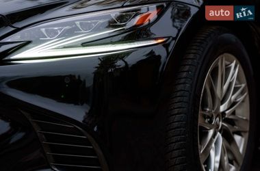 Седан Lexus LS 2018 в Ивано-Франковске