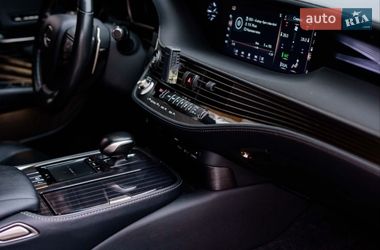 Седан Lexus LS 2018 в Ивано-Франковске