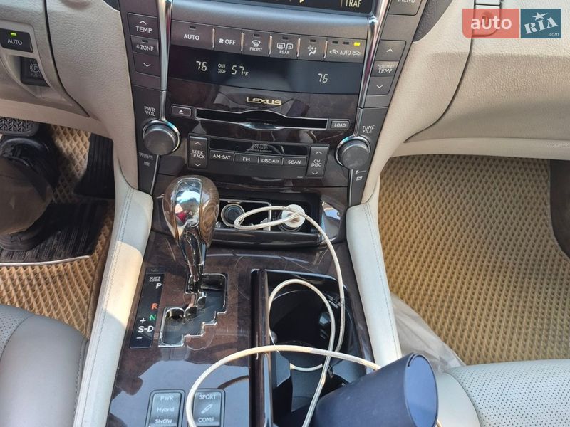 Седан Lexus LS 2007 в Киеве