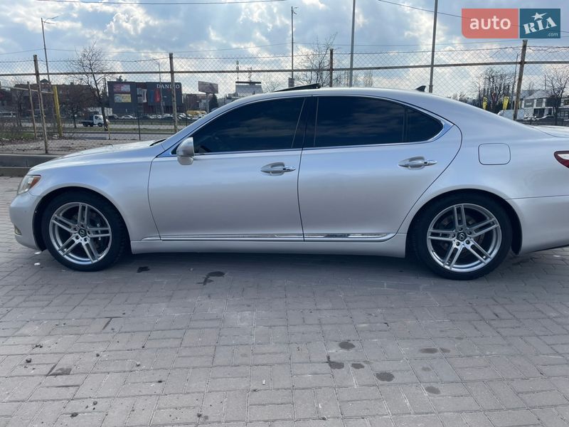 Lexus LS 2007