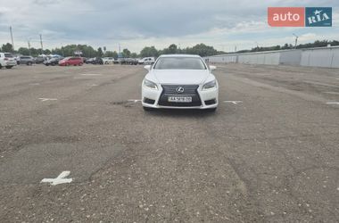 Седан Lexus LS 2013 в Киеве