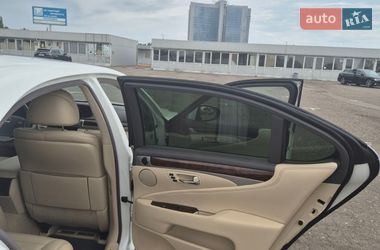 Седан Lexus LS 2013 в Киеве