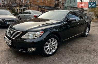 Седан Lexus LS 2012 в Дніпрі