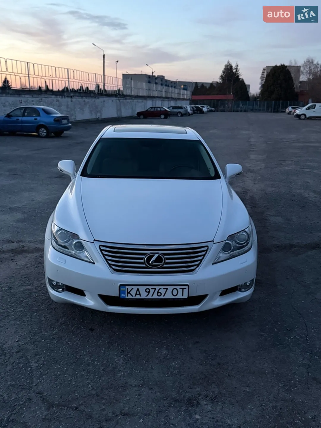 2010 Lexus LS - мініатюра 6