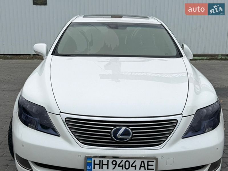 Седан Lexus LS 2007 в Одессе