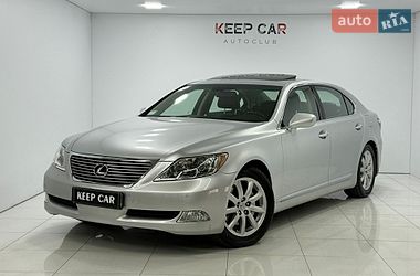 Седан Lexus LS 2006 в Одесі