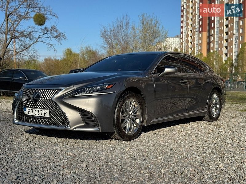 Седан Lexus LS 2018 в Киеве