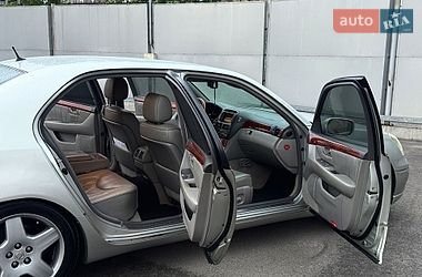 Седан Lexus LS 2001 в Киеве