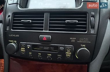 Седан Lexus LS 2001 в Киеве
