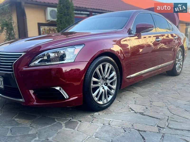 Lexus LS 2013