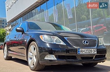 Седан Lexus LS 2007 в Києві
