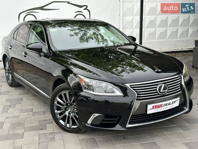 Lexus LS 2013