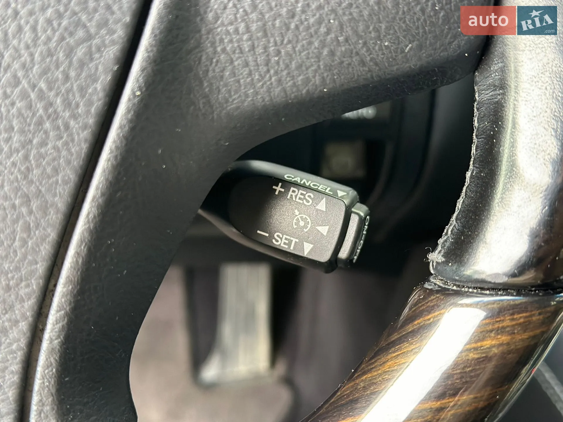 2013 Lexus LS - мініатюра 39