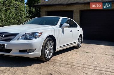 Седан Lexus LS 2011 в Харкові