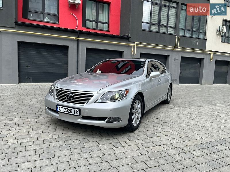 Седан Lexus LS 2007 в Івано-Франківську