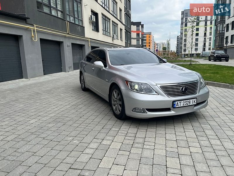 Седан Lexus LS 2007 в Івано-Франківську