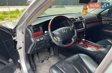 Седан Lexus LS 2007 в Івано-Франківську