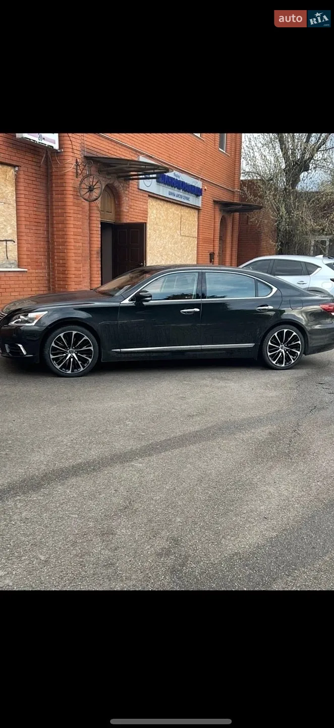 2015 Lexus LS - мініатюра 2