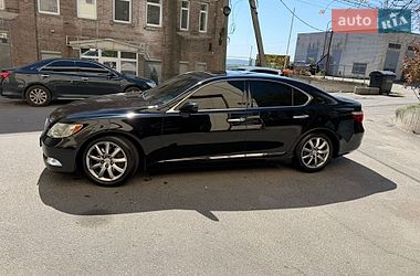 Седан Lexus LS 2007 в Днепре