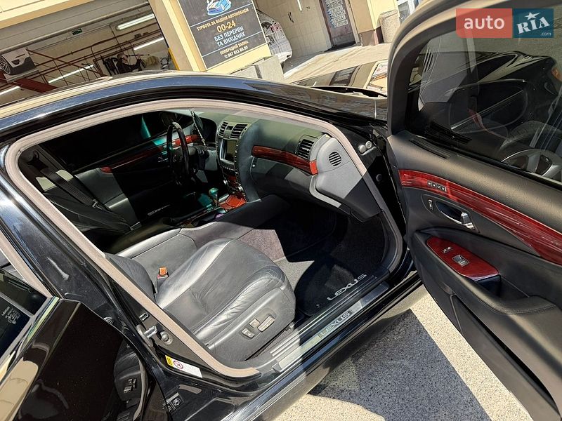 Седан Lexus LS 2007 в Днепре