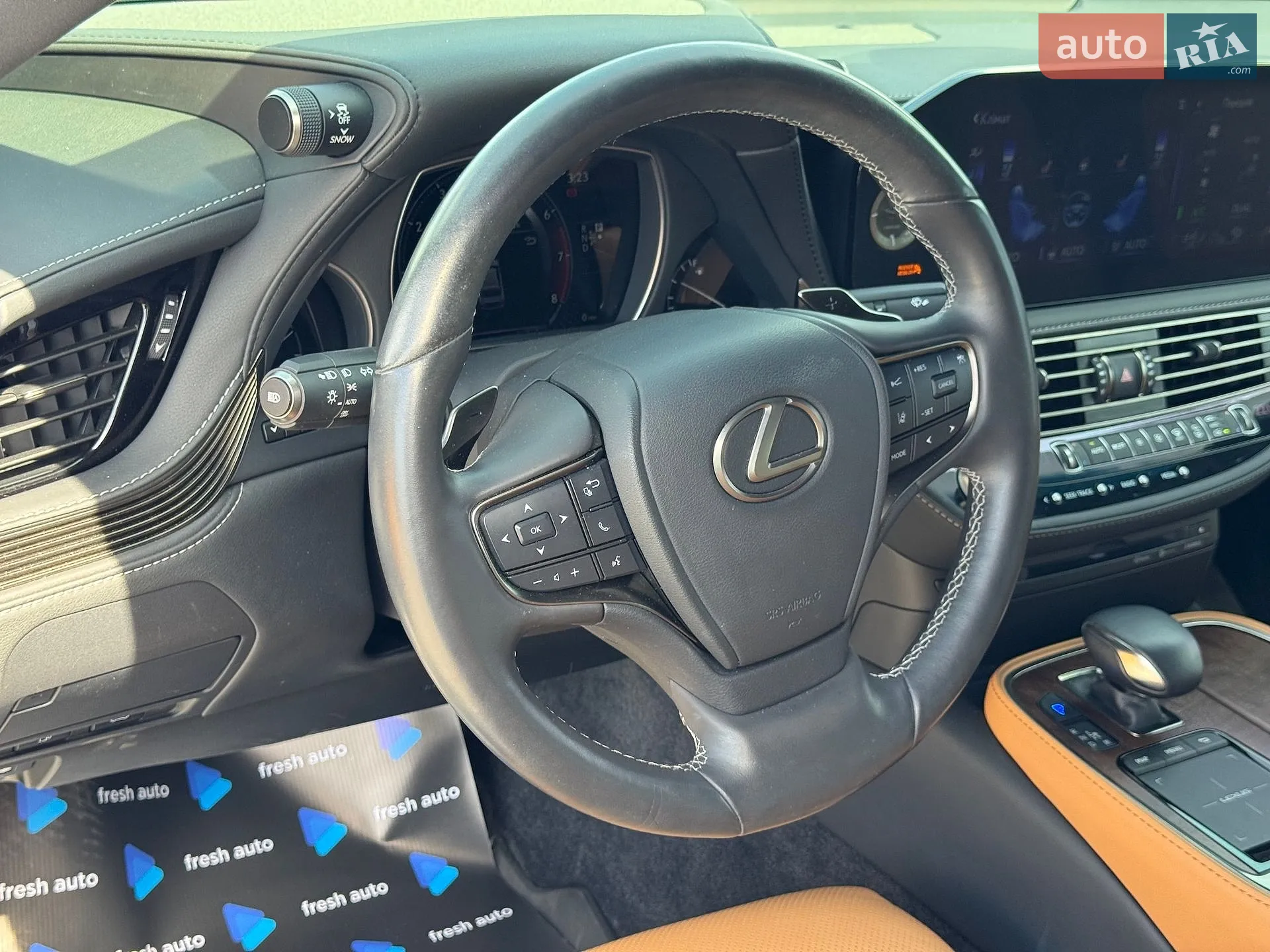 2022 Lexus LS - мініатюра 17