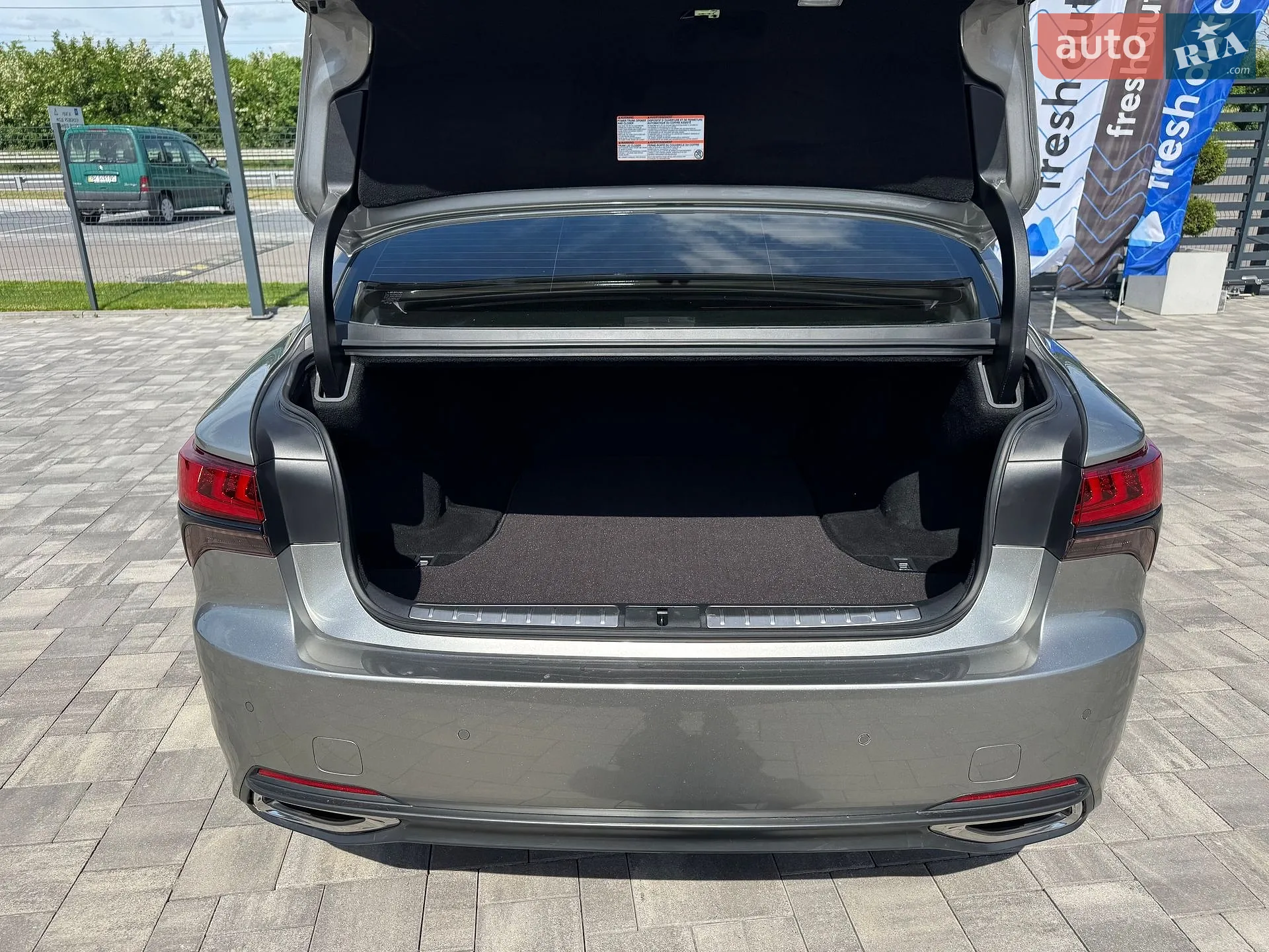 2022 Lexus LS - мініатюра 29