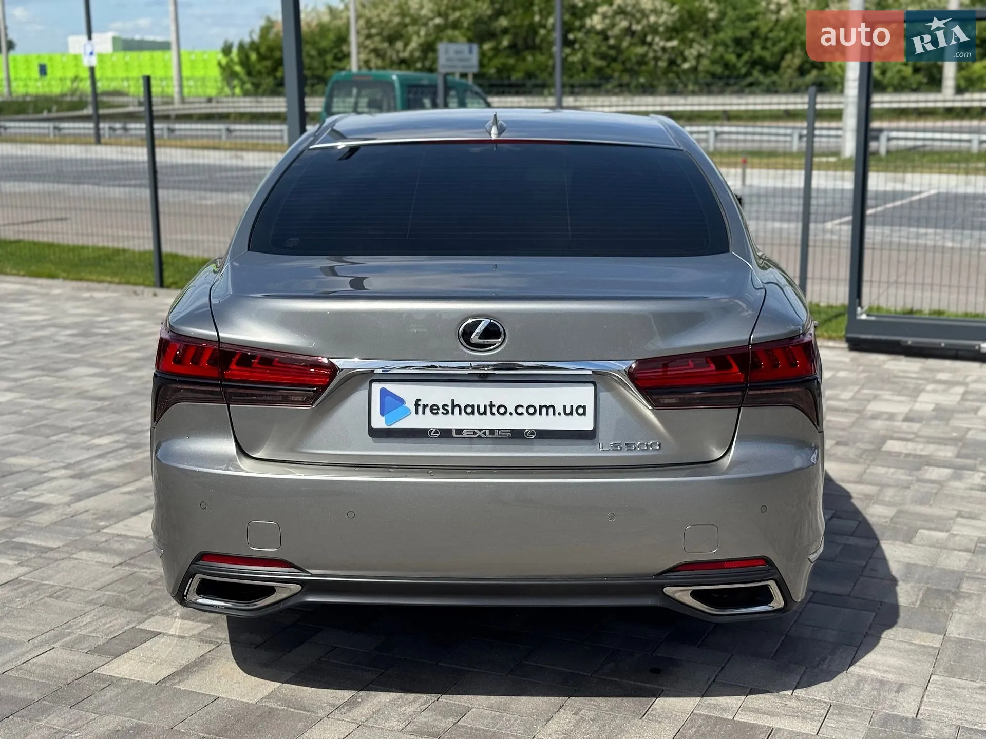 2022 Lexus LS - мініатюра 12