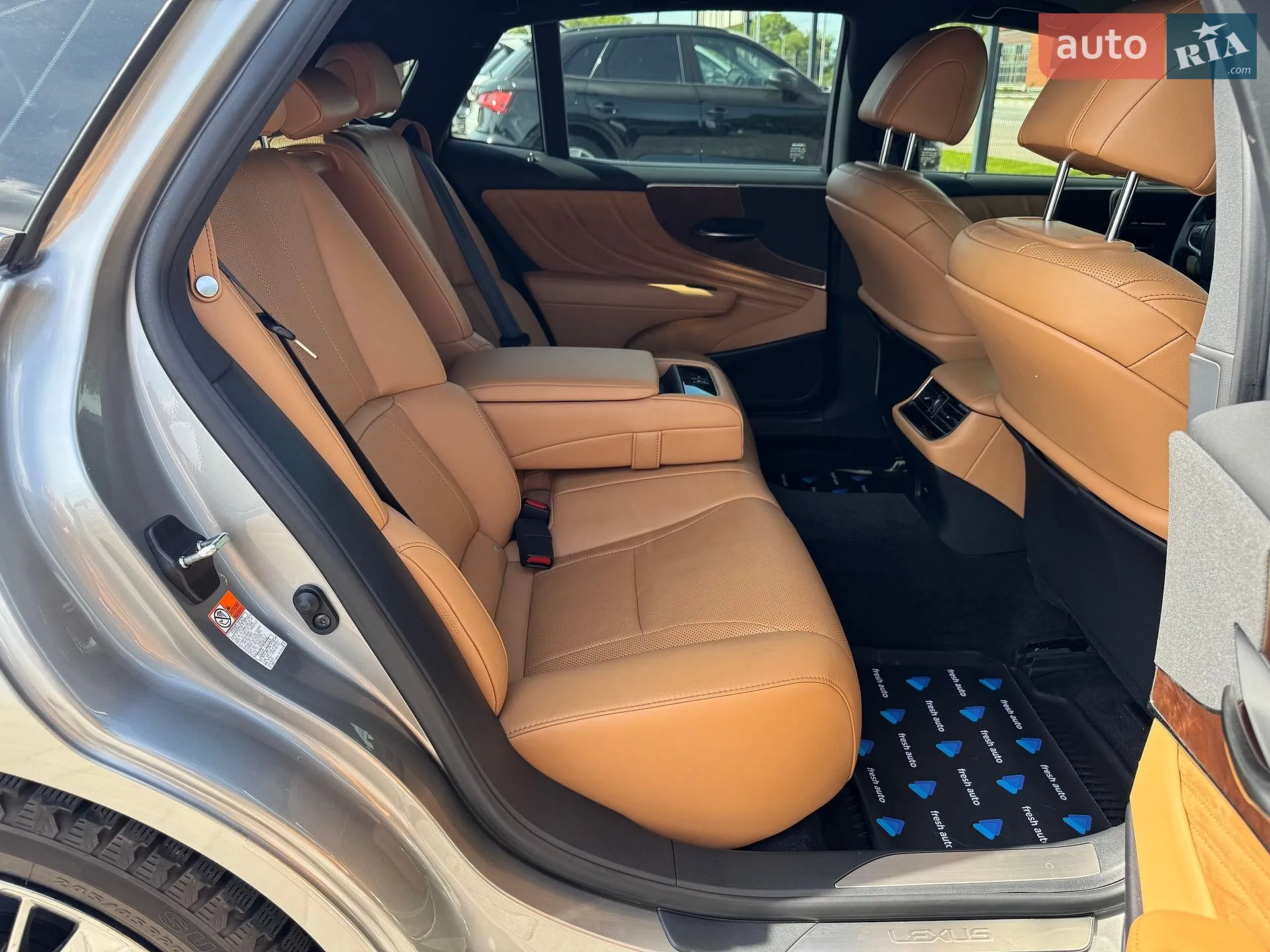 2022 Lexus LS - мініатюра 35