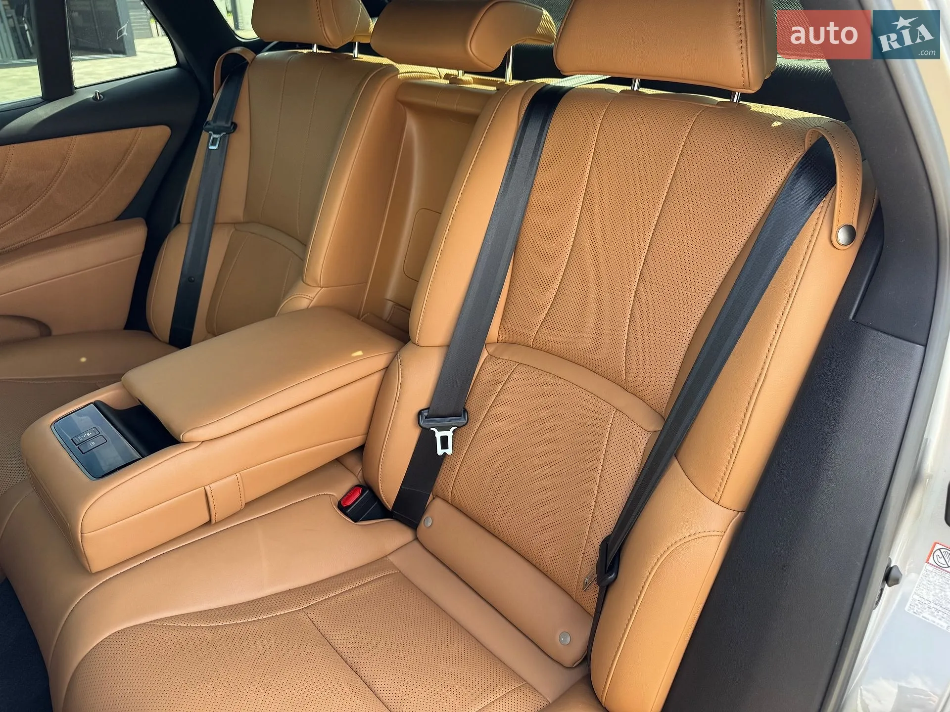 2022 Lexus LS - мініатюра 27