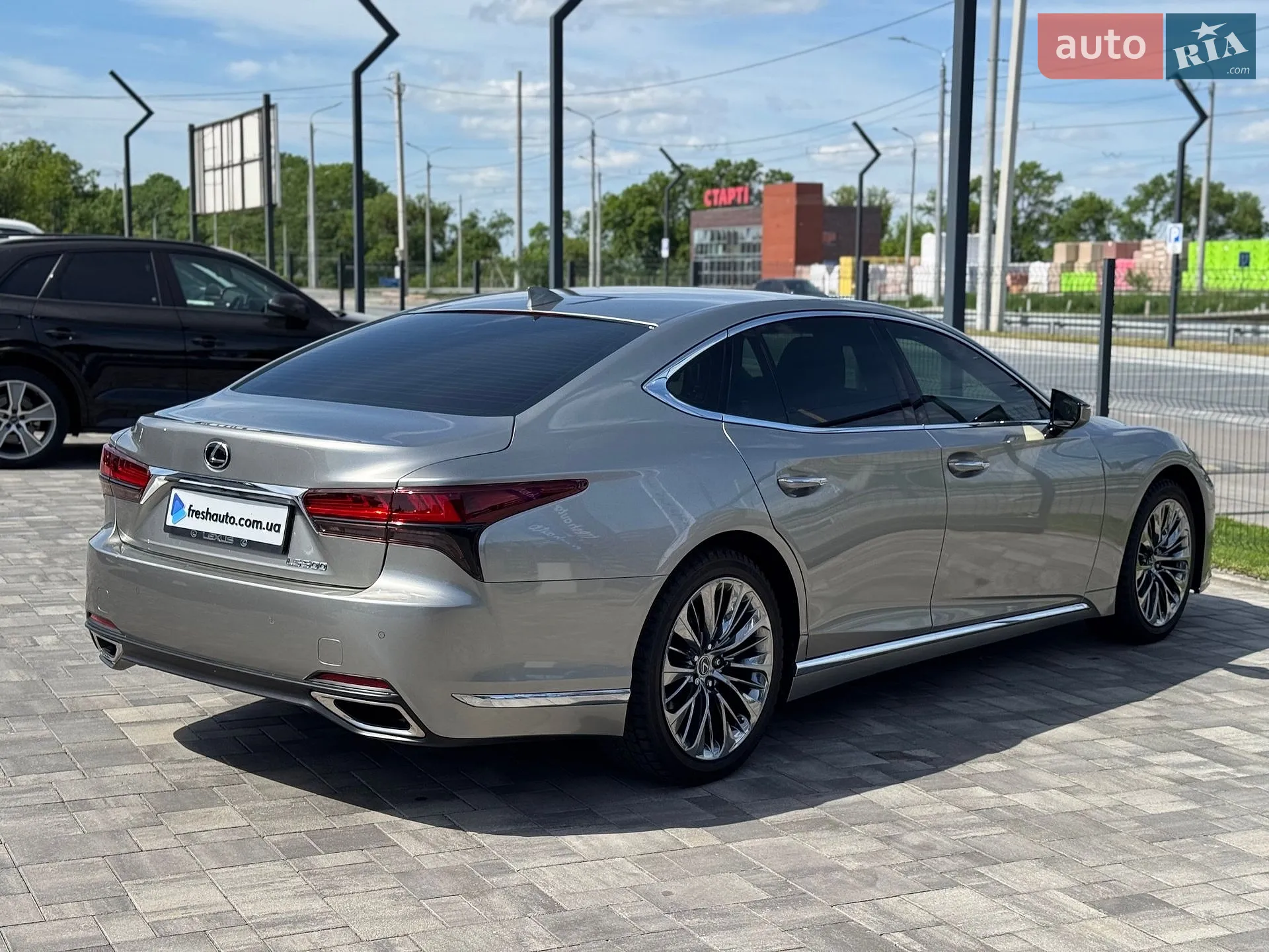 2022 Lexus LS - мініатюра 3