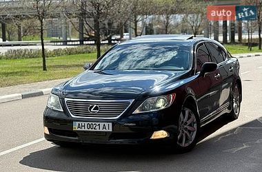 Седан Lexus LS 2007 в Києві