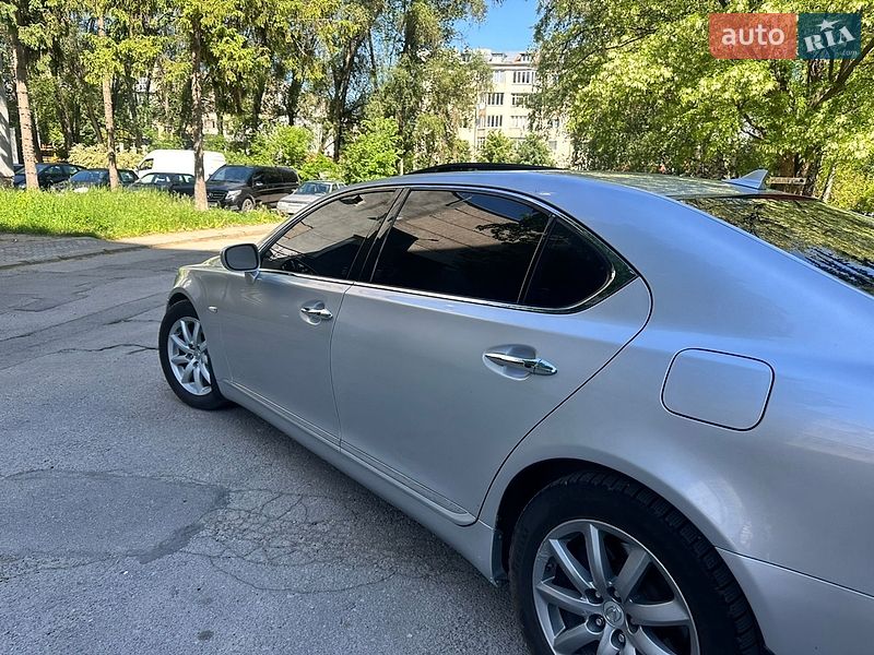 Седан Lexus LS 2007 в Черновцах фото 10 Седан Lexus LS 2007 в Черновцах