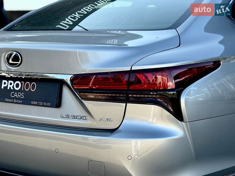 Седан Lexus LS 2020 в Киеве