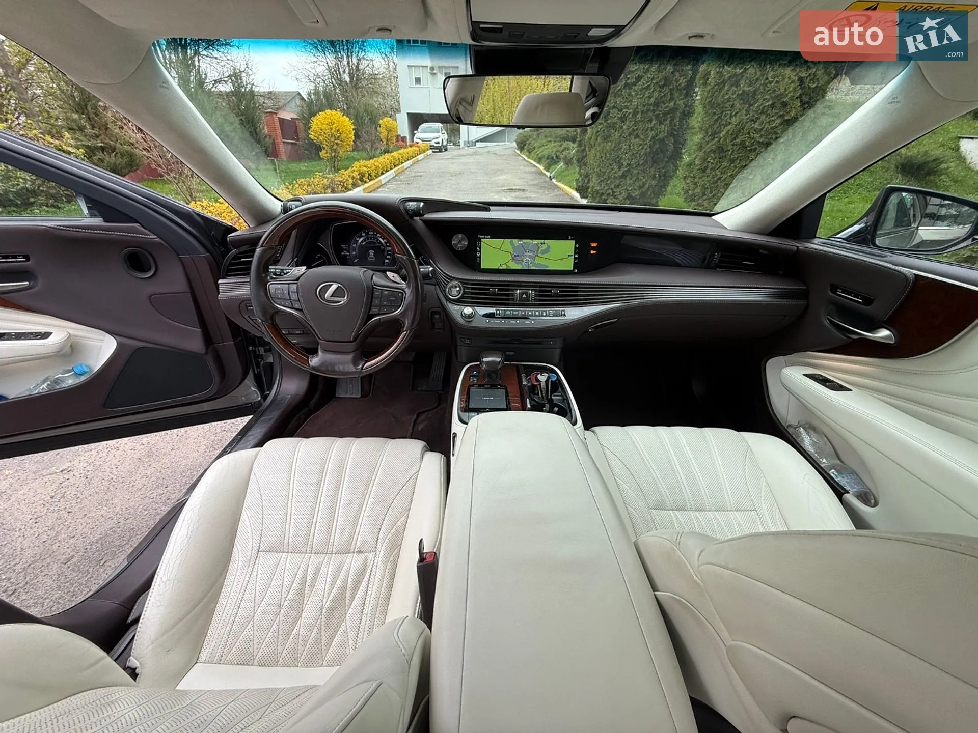 2018 Lexus LS - мініатюра 10