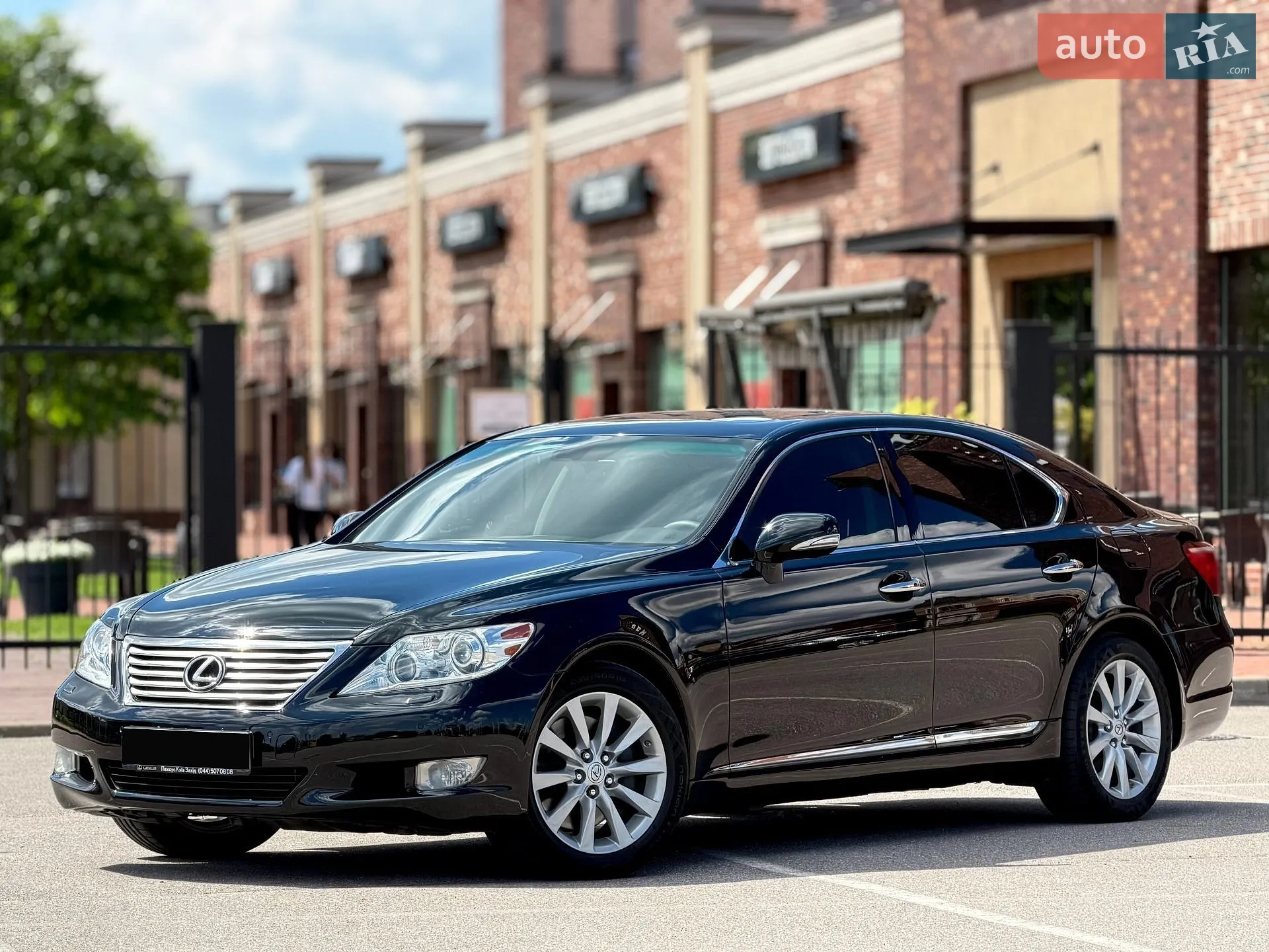 2010 Lexus LS - мініатюра 6