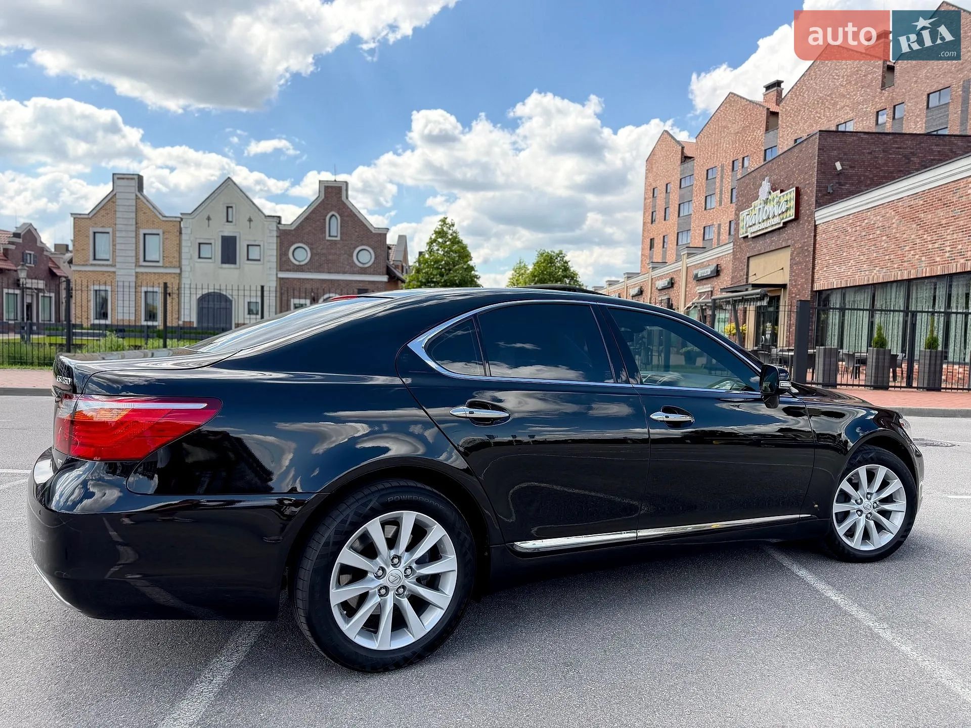 2010 Lexus LS - мініатюра 25
