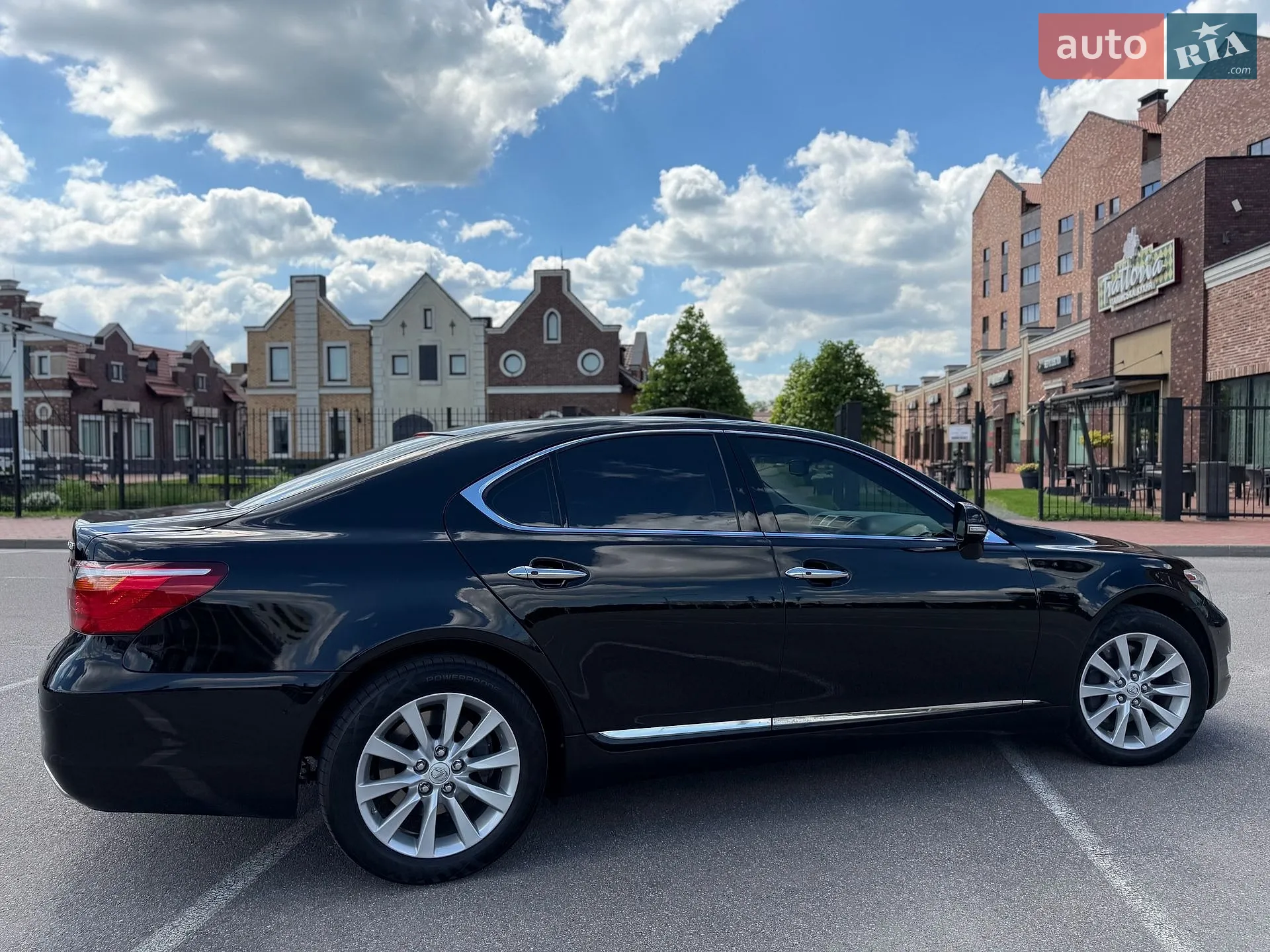 2010 Lexus LS - мініатюра 26
