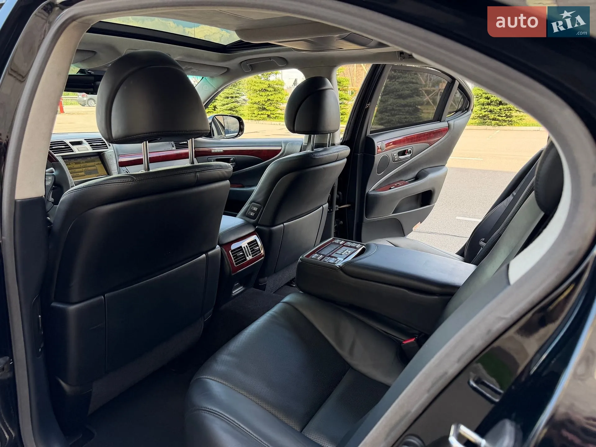 2010 Lexus LS - мініатюра 45
