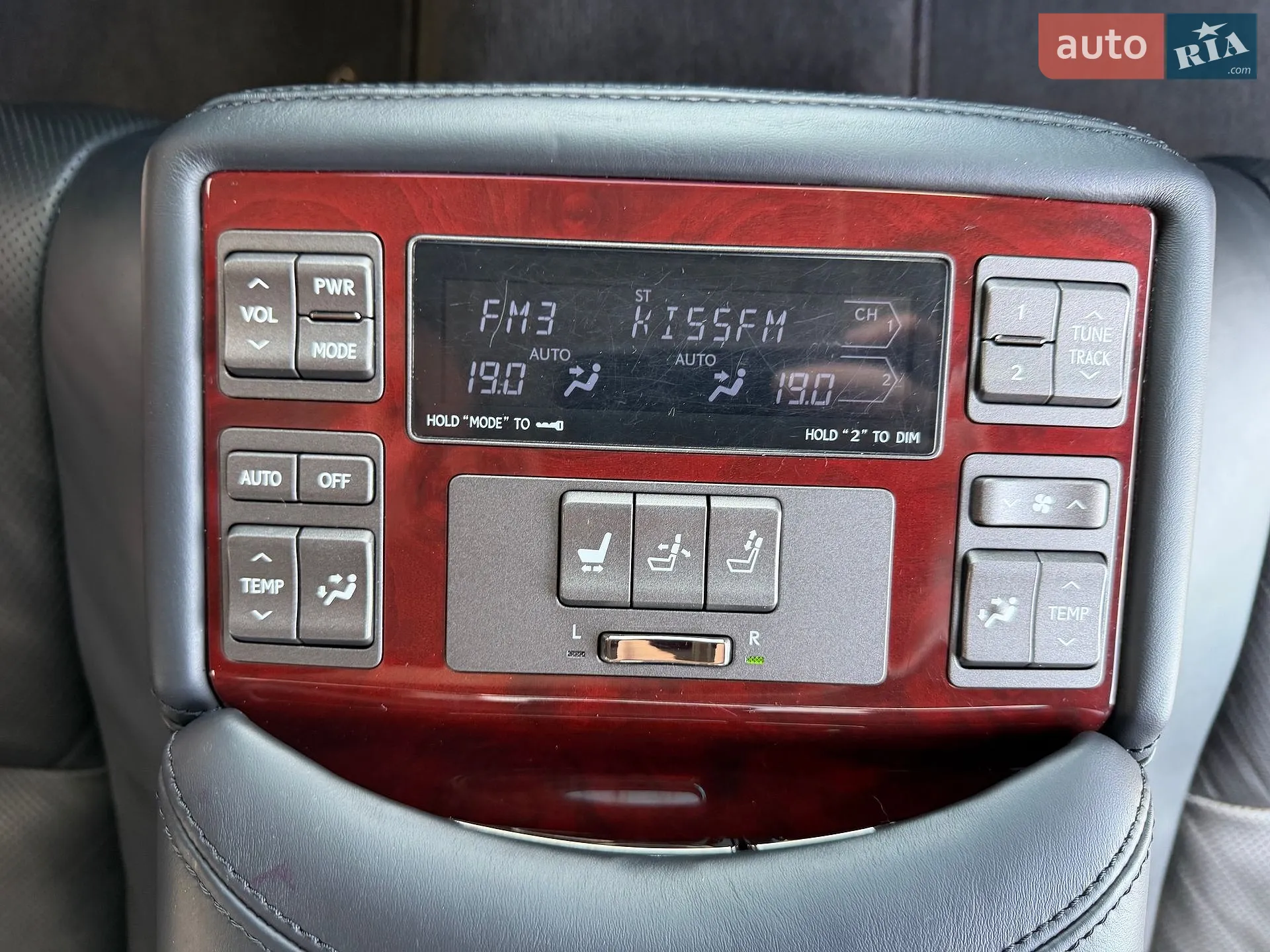 2010 Lexus LS - мініатюра 50