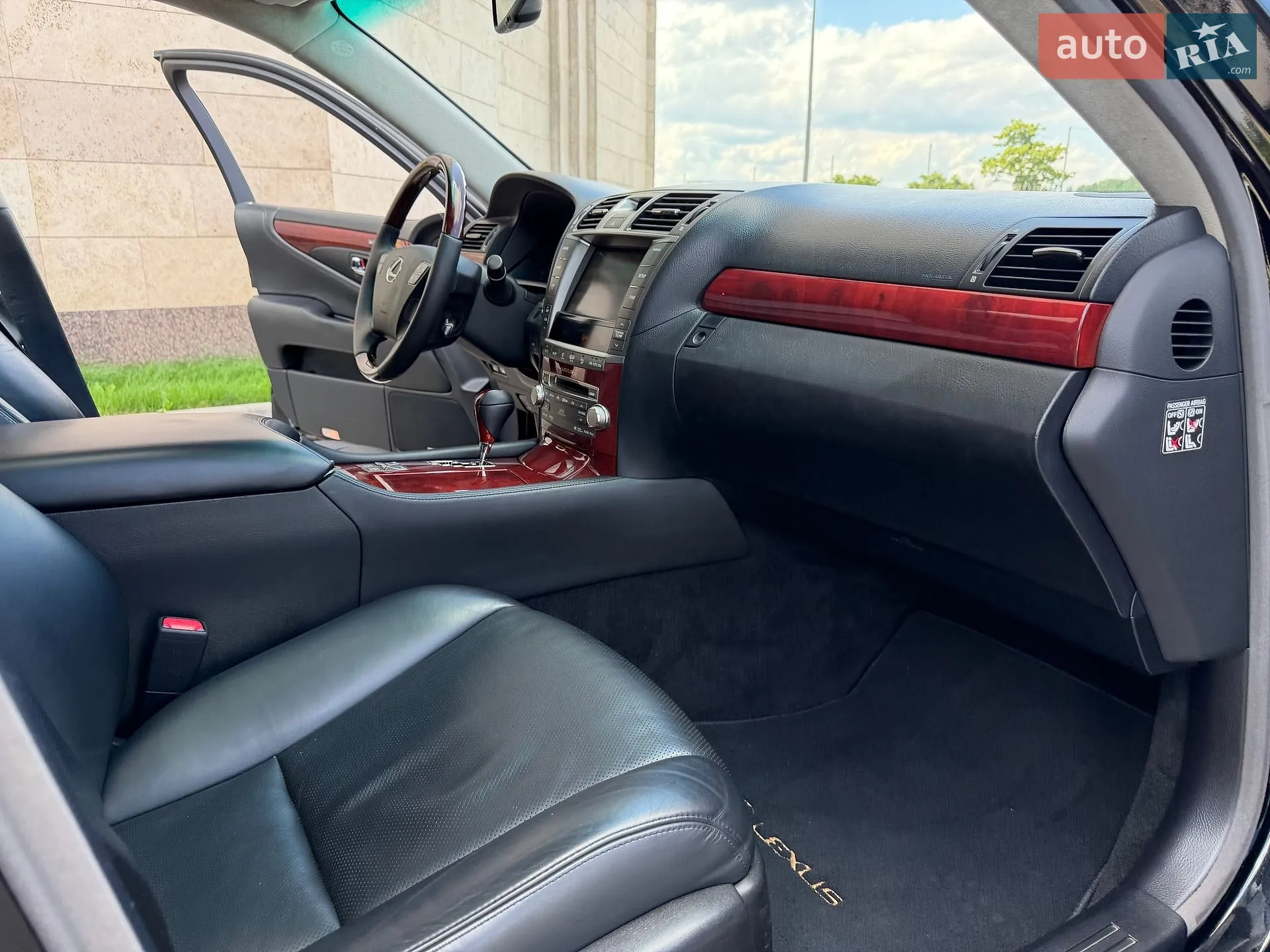 2010 Lexus LS - мініатюра 69