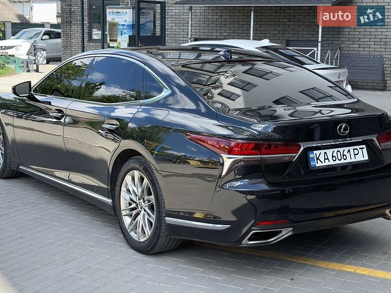 Седан Lexus LS 2018 в Житомире