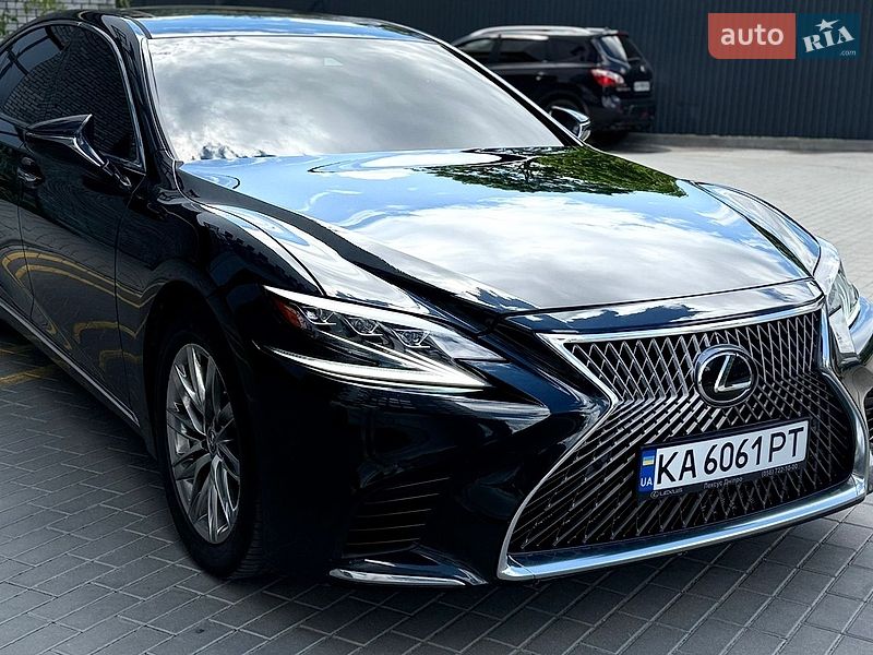 Седан Lexus LS 2018 в Житомире