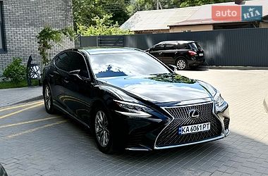 Седан Lexus LS 2018 в Житомире