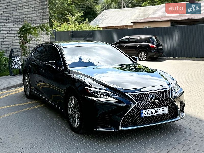 Седан Lexus LS 2018 в Житомире