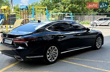 Седан Lexus LS 2018 в Житомире